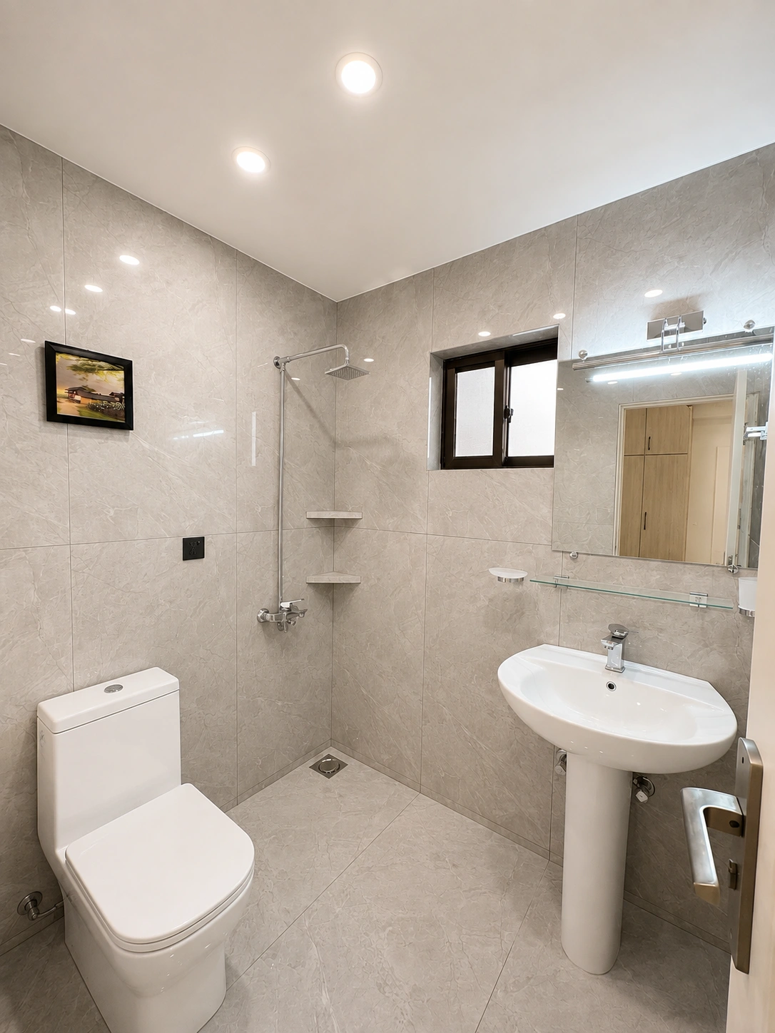 3-Bedroom Deluxe interior view 13